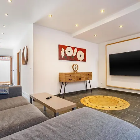 Βίλα Villa Nina Hermosa